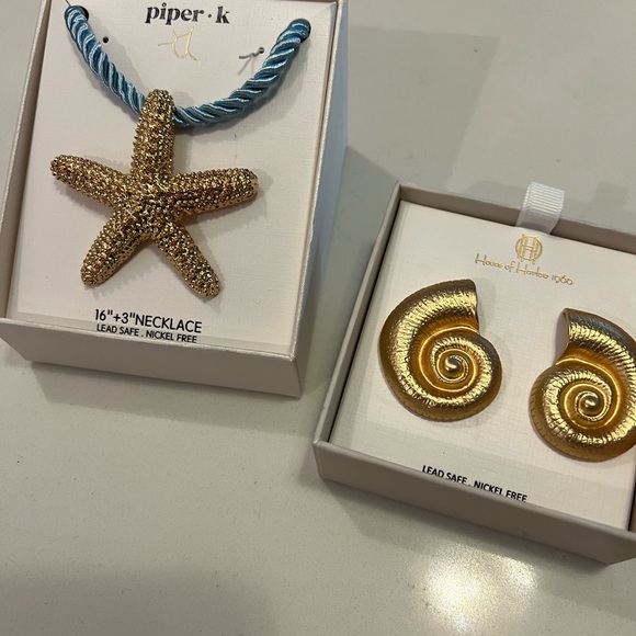 House of Harlow 1960 earrings and Piper K necklace - Picture 2 of 2